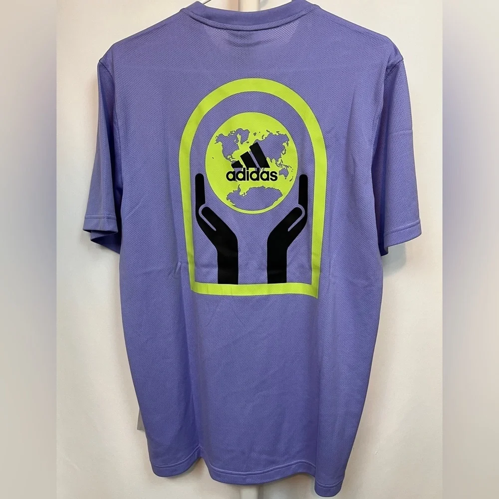 NWT. Men’s Adidas Light Purple Graphic Tee Small
